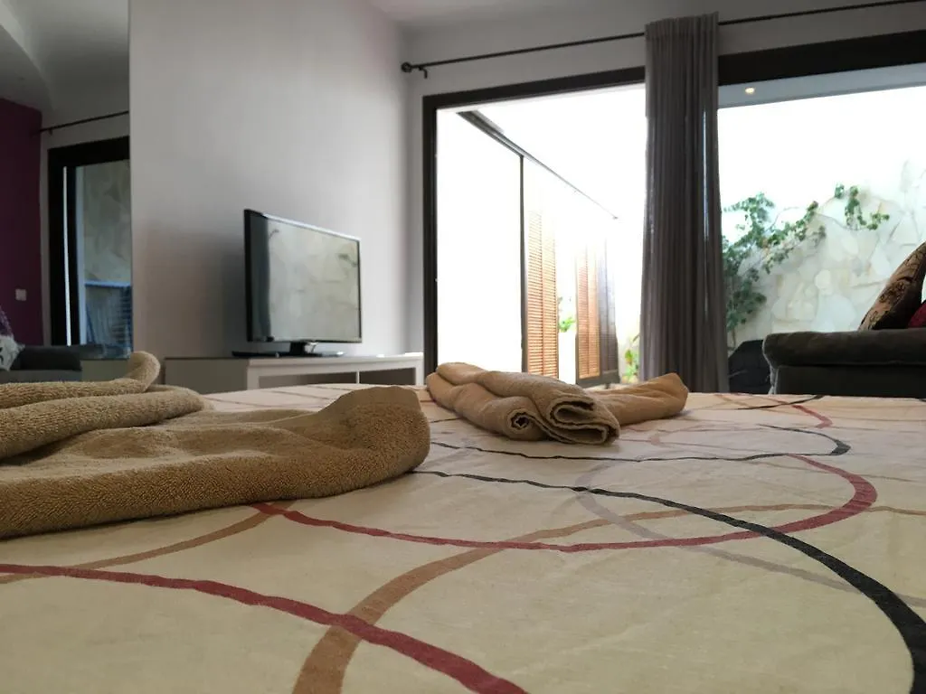 Atlantis Beach Villa - Tenerife South With Heated Pool Costa Adeje
